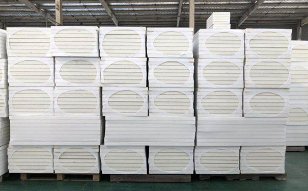 聚氨酯保溫板多少錢一個平方？