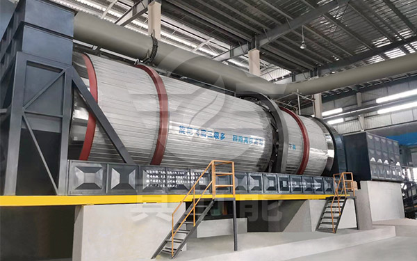 化工污泥烘干設(shè)備運(yùn)行現(xiàn)場(chǎng) 化工污泥烘干設(shè)備運(yùn)行現(xiàn)場(chǎng)